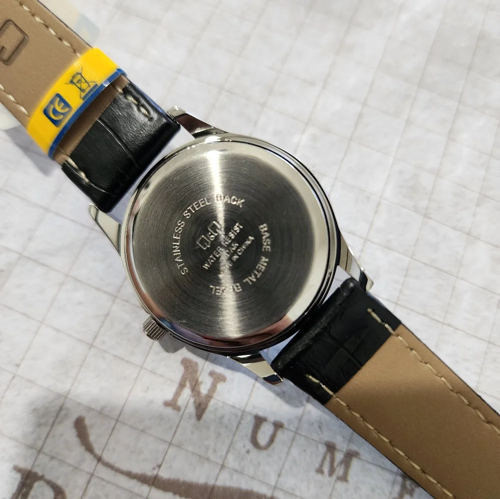 Ladies basic watch - Picture 3 of 6